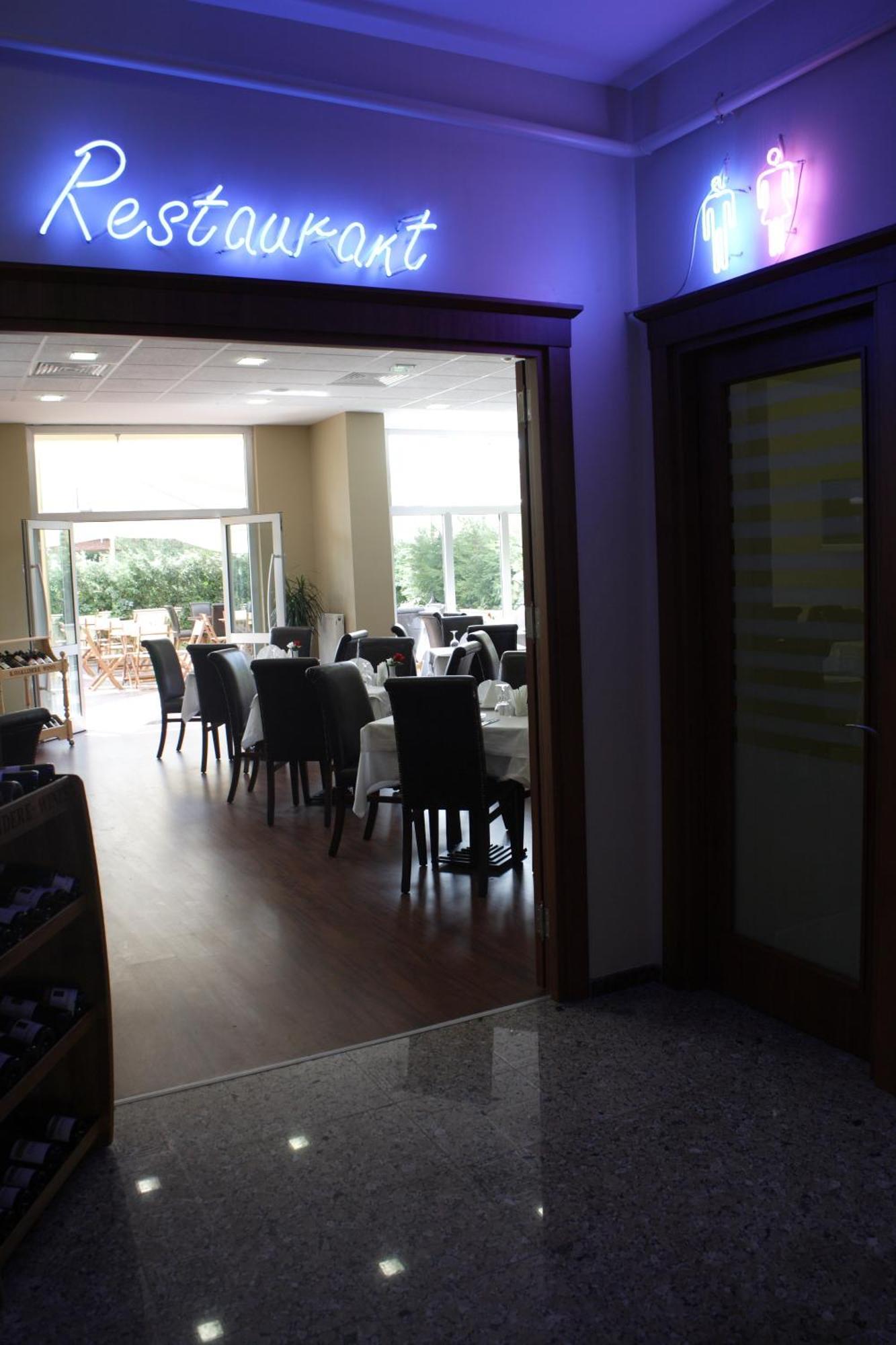 Hotel City Cerkezkoy ภายนอก รูปภาพ