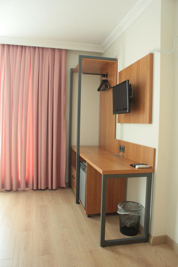 Hotel City Cerkezkoy ภายนอก รูปภาพ